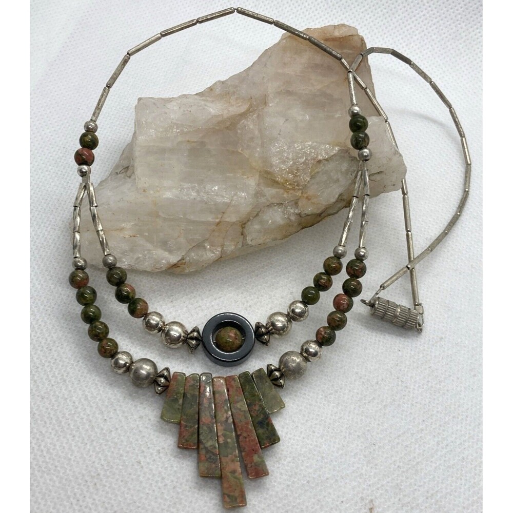 Vintage SW Style Green Pink Unakite Stone 18'' Necklace Silver‎ Tone 15g
